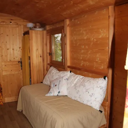 Le Nid Des Crinieres Vagabondes Domek alpejski